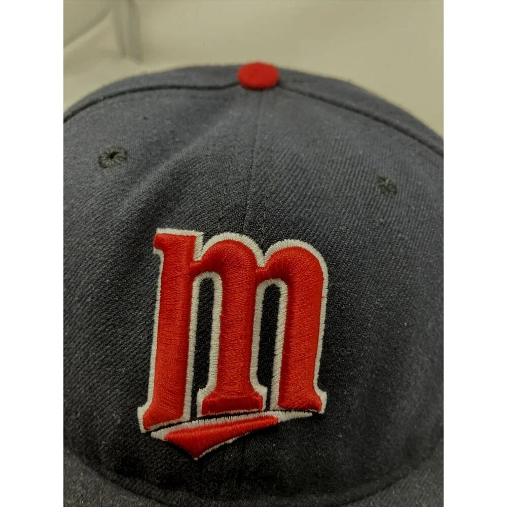 Minnesota Twins New Era 59Fifty Fitted Hat Cap 7-5/8 Cool Base Blue Retro Logo
